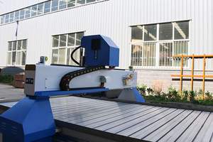 Máquina CNC de 3 Ejes para Madera 1325, Precio Económico, para Fabricación de Puertas de Madera - Product Image 3