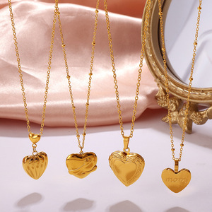 Collar con colgante en forma de corazón con grabado de mamá, aleación de zinc, joyería de moda para mujer, regalo para el día de la madre - Product Image 3