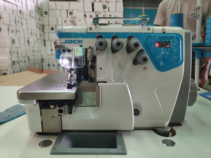 <span class=keywords><strong>Macchina</strong></span> da Cucire Overlock Jack <span class=keywords><strong>C3</strong></span> in Buone Condizioni e a Basso Prezzo in Vendita - Product Image 3
