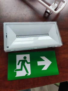 Ip65 lõm Trần gắn <span class=keywords><strong>4W</strong></span> 3 giờ có thể sạc lại dẫn vách ngăn lửa khẩn cấp ánh sáng - Product Image 6