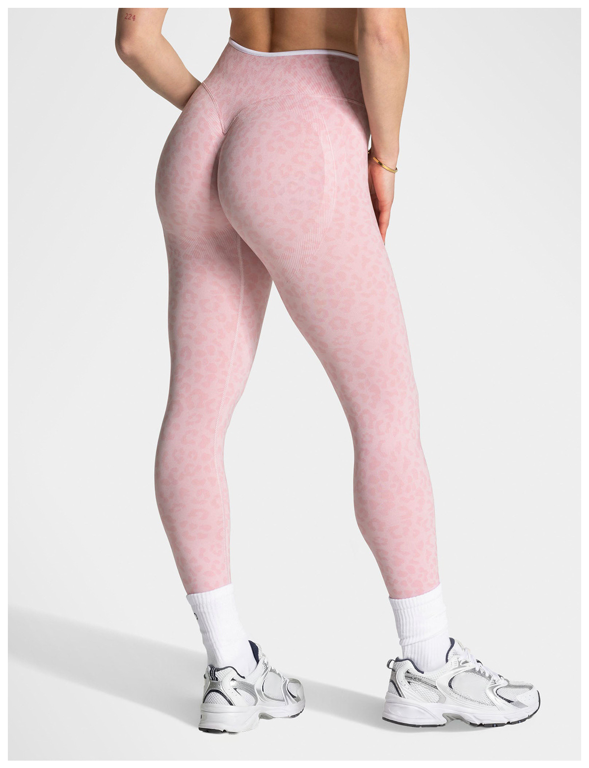 Women's High-Waist Butt-Lifting Leopard-Print Yoga Pants Fitness Leggings-Seamless Tummy Control Spandex/Nylon Full-Length