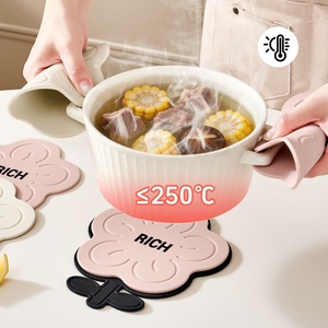 Alfombrilla Aislante de Calor Antideslizante para Ollas y Tazas, Mantel Individual para Mesa de Cocina, Juego de Alfombrillas con Forma de Flor para Decoración del Hogar - Product Image 1