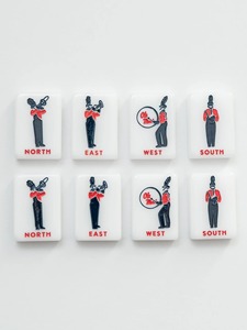 Set di Mahjong Americano con Tessere dell'Università Ole Miss del Mississippi, 160 Pezzi in Acrilico Inciso, Edizione da Viaggio West Wind White - Product Image 4