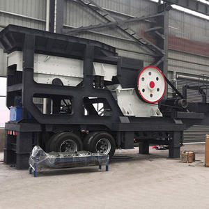 Concasseur à mâchoires mobile sur roues de 120 t/h à économie d'énergie pour roches, installation de concassage de pierres sur pneus - Product Image 6