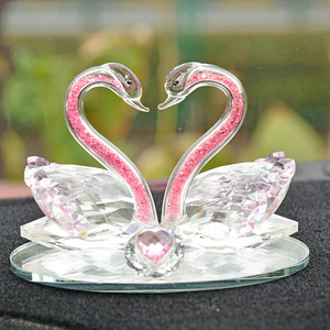 Figura de Pareja de Cisnes de Cristal, Porta Perfume para Auto con Cristales Rosados, Decoración de Escritorio, Clip de Ventilación de Cristal Blanco - Product Image 1