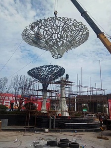 Escultura de árbol de Metal personalizada a mano, estilo moderno, tamaño real, para exhibición de jardín - Product Image 3