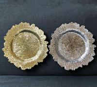 Venta caliente oro plástico moderno cargador placas para plato de cena para bodas vacaciones o fiesta Decoración de mesa al por mayor