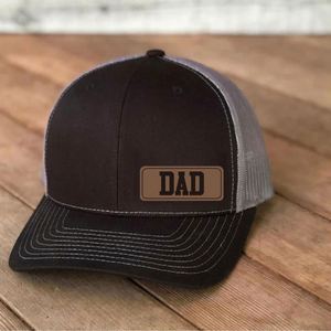 Gorras Trucker Richardson 112 de 6 Paneles con Parche de Cuero, Visera Precurvada, Diseño Camuflaje Deportivo, Malla Personalizada y Cierre Snapback - Product Image 1