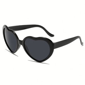 Colorful PC Lightweight Fashion Party Beach Travel UV Protection Trendy Photo Props <b>Heart</b> Shape Sunglasses - Product Image 3