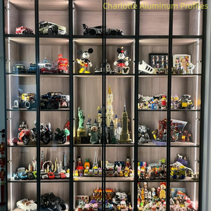 Profilés d'extrusion en aluminium coulissants de garde-robe de stock de prix de gros d'usine pour le cadre de porte de placard d'armoires de cuisine - Product Image 5