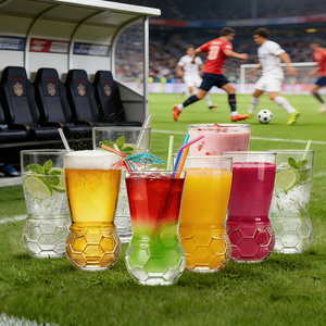 Mug à bière en verre en forme de ballon de football de 450 ml en gros, design de football, tasse <span class=keywords><strong>pour</strong></span> <span class=keywords><strong>bar</strong></span> sportif et fête, tasse <span class=keywords><strong>pour</strong></span> célébration de course - Product Image 1