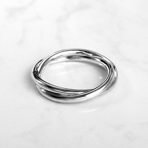 Anello a doppio strato semplice da donna, accessorio per dita alla moda per l'uso quotidiano - Product Image 4
