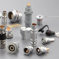 Conector hembra impermeable de 8 núcleos autoblocante Push Pull para enchufes 0B 1B 2B 3B