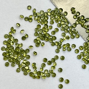 Piedras de Circonia Cúbica de Corte Redondo de 2 mm, Tamaño Pequeño, Color Peridoto - Product Image 6