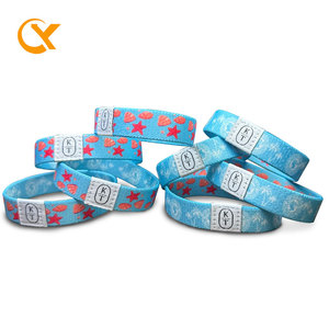Bracelets NFC en tissu élastique avec logo personnalisé NTAG213, bracelets NFC réutilisables, sangle de poignet extensible, bracelet RFID tissé pour le contrôle d'accès - Product Image 2