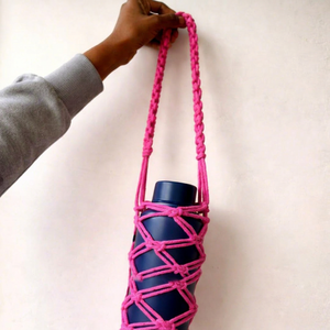 Porta Botellas de Algodón Rectangular Bohemio Ecológico Personalizado, Bolsa de Bebidas Tejida a Crochet, Porta Botellas de Agua de Macramé Ajustable - Product Image 1