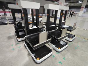 Ruan Yi VMR-FR3400L - Carro <span class=keywords><strong>AGV</strong></span> Industrial Inteligente con Navegación Láser SLAM y Carga Totalmente Automática para Almacenes - Product Image 5