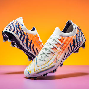 Vente en gros usine : Chaussures de football personnalisées pour terrain de <span class=keywords><strong>golf</strong></span>, à crampons longs, semelle extérieure en TPU, unisexe, pour toutes saisons, entraînement et compétition - Product Image 4