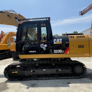 Excavatrice sur chenilles hydraulique Caterpillar CAT 323DL d'occasion, 23 tonnes, matériel de construction - Product Image 3