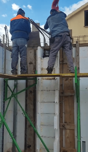 Échafaudage ICF modulaire en 3 parties, galvanisé haute résistance et thermolaqué, avec treillis de renforcement durable pour coffrage isolant préfabriqué (ICF) - Vente en gros - Product Image 5