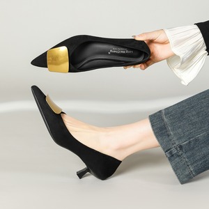 Escarpins à bout pointu pour femme, talon chaton, en velours, avec boucle carrée en métal doré, à enfiler, pour le bureau, les tenues habillées, les affaires, les soirées, talons hauts - Product Image 3