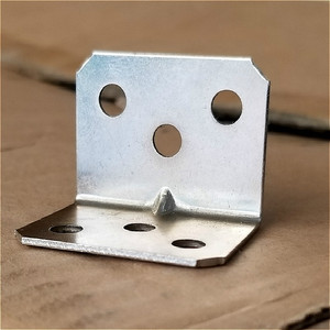 Support d'angle en fer 3715 5 mm zingué pour armoires, tables, chaises, portes, fenêtres - Product Image 1