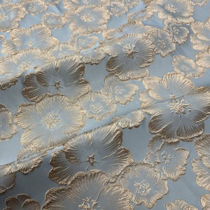 Tessuto Jacquard di Lusso Retrò con Rilievo Floreale Dorato per Abiti Cheongsam da Donna e Produzione di Borse - Product Image 5
