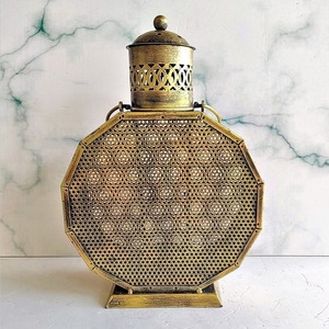 Candelabro Vintage de Metal antiguo, soporte de luz de té, lámpara Hurricane - Product Image 1