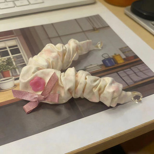Sweet and girly <b>bow</b> banana hair <b>clip</b> women's button simple multi-layered pleated hair accessory new style - Product Image 1