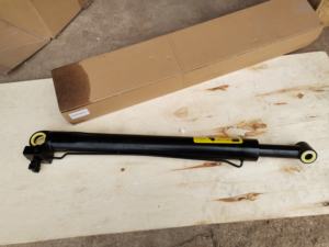 KARNO Mejor Precio Piezas de Camión OEM 500370651 504173057 5802758463 Cilindro de Inclinación de Cabina para Camión IVEC - Product Image 3