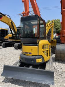 Miniexcavadora de Segunda Mano para PC35/PC35mr de 3-4 Toneladas con Motor Kawasaki y Bomba Hidráulica - Product Image 3