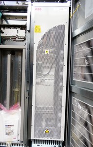 Convertisseur de fréquence ACS8000704407E205E210P901 525-690V 396A CDP312R PLC - Product Image 1