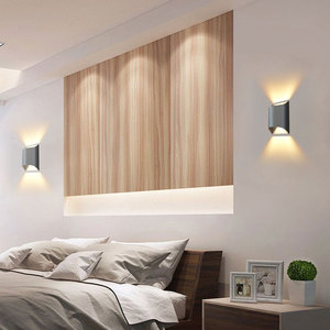Lampada da <span class=keywords><strong>Parete</strong></span> <span class=keywords><strong>LED</strong></span> 10W Impermeabile IP65, Cubo Orientabile in Alluminio, Luce Decorativa da Giardino e Portico - Product Image 2