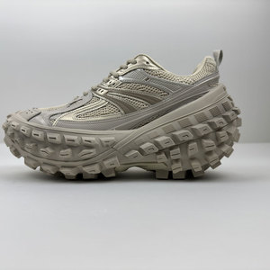 أعلى جودة للجنسين أزياء ارتفاع الرجعية زيادة الأحذية تنفس عارضة حذاء تنفس مكتنزة أحذية المشي نمط الرجال - Product Image 4