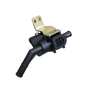 Pièces <span class=keywords><strong>de</strong></span> rechange <span class=keywords><strong>de</strong></span> cabine <span class=keywords><strong>de</strong></span> camion <span class=keywords><strong>de</strong></span> tracteur Sinotruk SITRAK C7H assemblage <span class=keywords><strong>de</strong></span> vanne d'<span class=keywords><strong>eau</strong></span> <span class=keywords><strong>de</strong></span> climatisation <span class=keywords><strong>de</strong></span> haute qualité d'origine 712W61967-0003 - Product Image 1