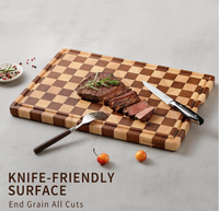 Grande planche à découper en bois massif à grain croisé avec poignée intégrée pour la cuisine, idéale pour la viande et les fruits