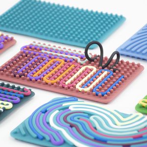 Juguetes Sensoriales de Silicona Silenciosos para Niños de 5 a 7 Años, Tablero de Actividades Plegable para el Estrés, la Ansiedad, el TDAH y el Autismo - Product Image 1