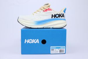 最高品質 ONE クリフトン 9 スニーカー デザイナー スポーツ カジュアル アウトドア ランニングシューズ 軽量 クッショニング クリフトン 9 ランニング - Product Image 5