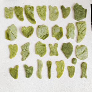 Massaggiatore <span class=keywords><strong>Viso</strong></span> Anti-Età e Anti-Rughe <span class=keywords><strong>con</strong></span> Rullo Massaggiante Naturale e Tavola Guasha, Raffreddante e Riduttore di Cellulite - Product Image 5
