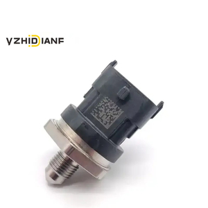 Sensor de presión de aceite de riel de combustible 35342-2E500 12621292 12589447 35342-2GGA0 0261545052 para <span class=keywords><strong>Hyundai</strong></span> Accent Kia Rio - Product Image 2