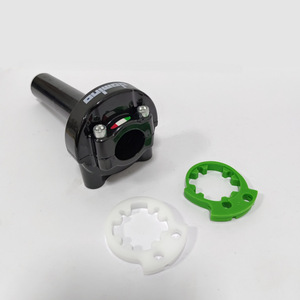 Rehausseurs de guidon de moto en alliage d'aluminium 44mm 67mm Noir Or (paire) pour amélioration - Product Image 2