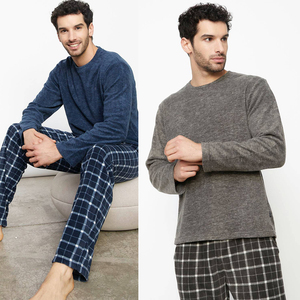 Set di <span class=keywords><strong>pigiami</strong></span> in <span class=keywords><strong>pile</strong></span> polare da <span class=keywords><strong>uomo</strong></span> con LOGO personalizzato Set di <span class=keywords><strong>pigiami</strong></span> giornalieri in due pezzi per <span class=keywords><strong>uomo</strong></span> adulto - Product Image 6