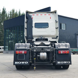 Camiones unitarios de bajo precio usados 6x4 371 10Wheeles HOWO Tractor Truck Actors Head - Product Image 2