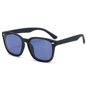 Gafas de sol polarizadas de alta calidad, personalizadas con marca, para exteriores, con protección UV400, de diseño. - Product Image 5