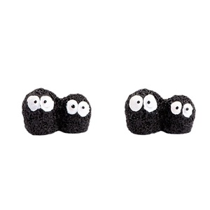 Adornos de resina con musgo para micropaisajes, dos cerditos negros unidos, pintados a mano, decoración de jardín independiente - Product Image 1