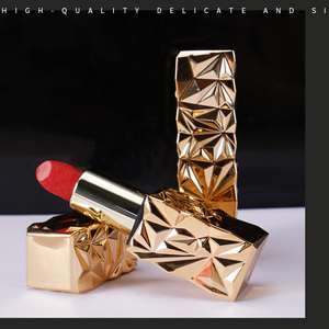Thiết Kế Độc Đáo Shiny Vàng Bạc Và Màu Đỏ Đẩy Lên Rỗng Vuông Nhôm Son Môi Ống Nhãn Hiệu Riêng - Product Image 3