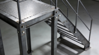 Escalier en structure métallique - Escaliers métalliques préfabriqués pour applications industrielles, commerciales et d'évacuation en cas d'incendie