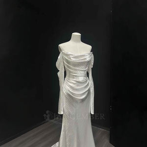 Robe de mariée sirène moderne NT31, longue, florale, brillante, à volants, épaules dénudées, avec appliques en dentelle et cristaux, pour soirée - Product Image 4