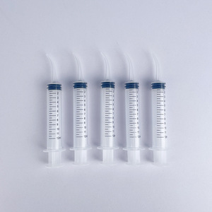 Jeringa dental curva con boquilla curva para irrigación bucal, irrigador desechable - Product Image 4