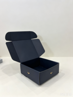 MOQ 500 PCS Emballage personnalisé en papier kraft ondulé, emballage d'expédition en carton pour les petites entreprises